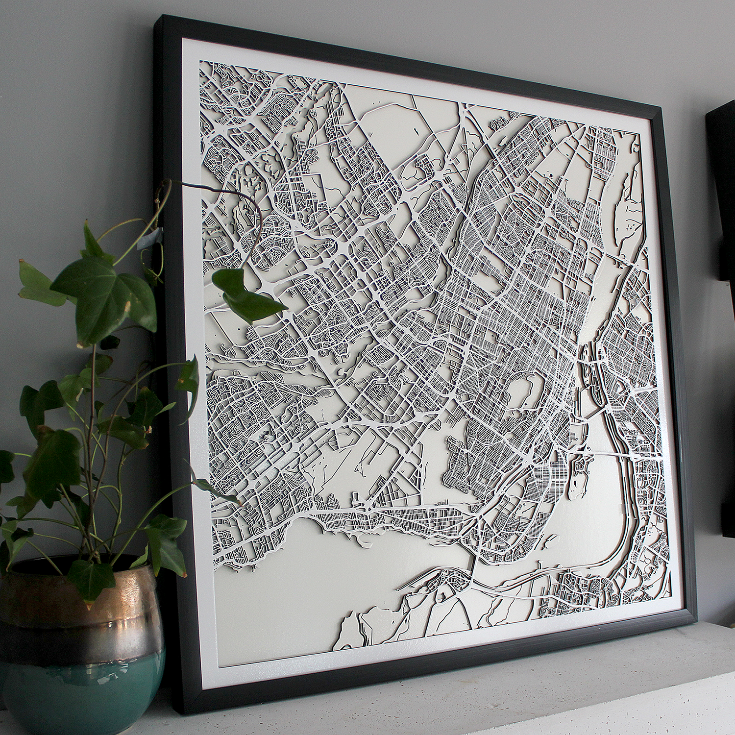 Montréal Street Carving Map (Sold Out) (558370979891)